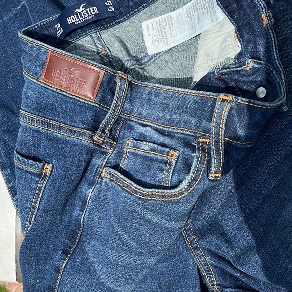 ☀️NWT Hollister High-Rise Slim Straight 7R - Picture 5 of 5